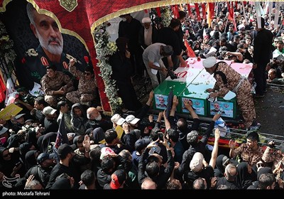 مراسم تشییع پیکر فرماندهان نظامی و دانشمندان کشورمان، که در پی تجاوز اخیر رژیم صهیونیستی