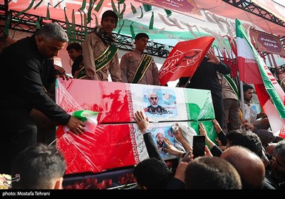 مراسم تشییع پیکر فرماندهان نظامی و دانشمندان کشورمان، که در پی تجاوز اخیر رژیم صهیونیستی