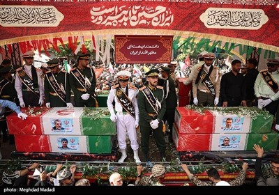 تشییع شهداء الاقتدار الوطنی فی طهران