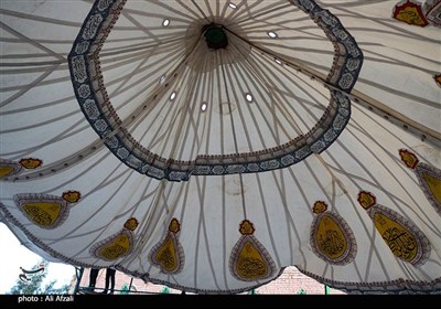 برپایی خیمه عزای امام حسین (ع) در ده زیار روستای تعزیه ایران
