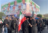 ایستاده در خون؛ برافراشته در تاریخ