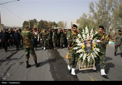 تشییع باشکوه پیکر شهید مدافع وطن در یزد