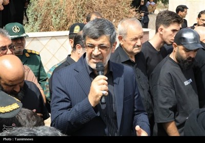 تشییع باشکوه پیکر شهید مدافع وطن در یزد
