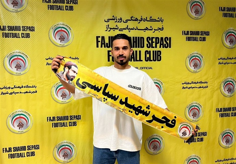 فجر، کاپیتان استقلال خوزستان را جذب کرد
