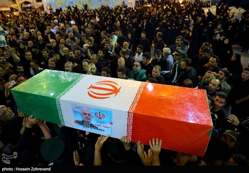 پایان فراق دو برادر/ سپهبد شهید محمد باقری در کنار برادرش‌ آرام گرفت