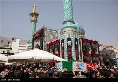 مراسم خاکسپاری شهدای اقتدار ایران در امامزاده صالح (ع)
