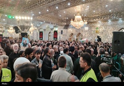 پیکر شهید‌ سلامی ‌در حرم عبدالعظیم‌ آرام گرفت