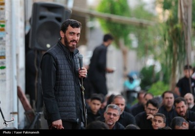 کوچه به کوچه عشق تو جار می‌زنیم