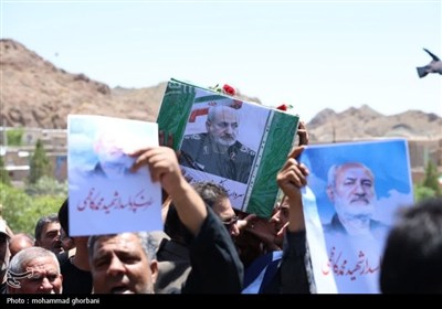 مراسم تشییع نمادین سردار سرلشکر شهید حاج محمد کاظمی در روستای افین