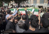 تشییع پیکر شهید مدافع وطن نیما ایزدی آرا در کرمانشاه
