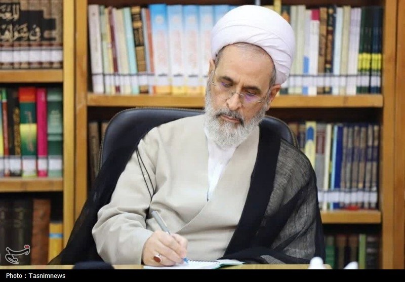 مستند حکم و فتوای محارب برای تهدید کنندگان رهبر انقلاب، مورد اتفاق همه مراجع و صاحبان فتواست