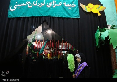 عزاداری دختران هیئت زیر گنبد طلا برای حضرت رقیه(س)