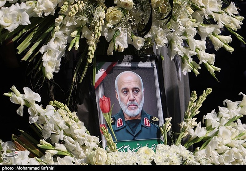 حماسه بدرقه‌ رشید ایران/ دزفول گام‌های آخر سردارش را بوسید+فیلم و تصاویر