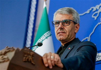 بقائی: آمریکا مواضع متناقض و ناپایدار اتخاذ میکند بقائی: آمریکا مواضع متناقض و ناپایدار اتخاذ میکند