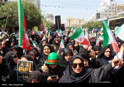 تشییع پیکر 4 شهید حملات رژیم صهیونیستی در مشهد