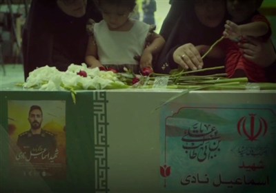 وقتی خداحافظی، روایتگر شهادت بود/ عاشقانههای سه قلوها با پدر شهید