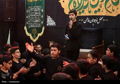 عزاداری نوجوانان فاطمی در ماه محرم