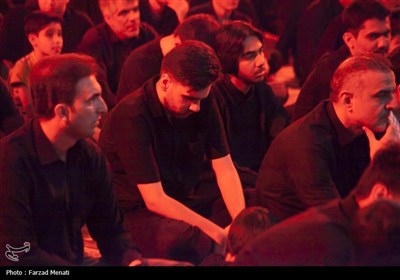 عزادری شب پنجم محرم در کرمانشاه