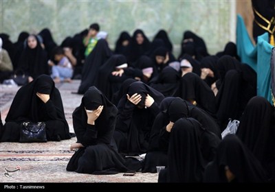 عزاداری عرب زبانان در حرم حضرت معصومه(س)