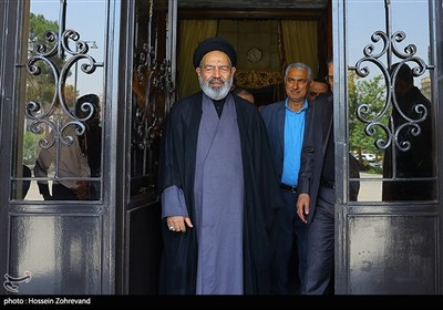 حجت الاسلام و المسلمین سید عبدالفتاح نواب نماینده ولی فقیه و سرپرست حجاج ایرانی