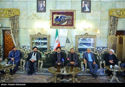 استقبال از سرپرست حجاج ایرانی در ایستگاه راه آهن تهران