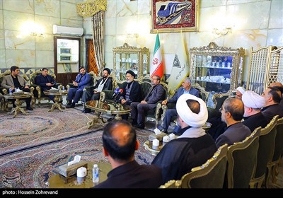 استقبال از سرپرست حجاج ایرانی در ایستگاه راه آهن تهران