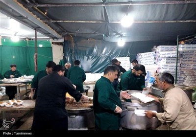 بانوي،كرامت،حرم،صحن،توزيع،مواكب