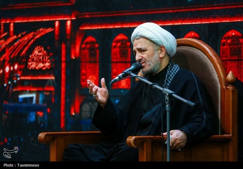 اجازه نمی‌دهیم نادانی مانند ترامپ، نائب امام زمان(عج) را تهدید کند