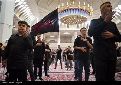 سوگواره دانش آموزی احلی من العسل در حرم مطهر حضرت شاهچراغ (ع)