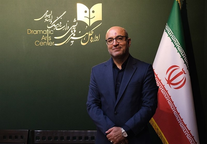 آیین تکریم و معارفه مدیر کل هنرهای نمایشی وزارت فرهنگ برگزار شد