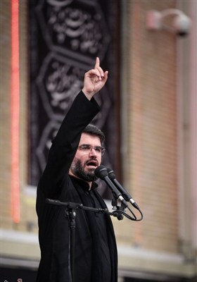 اولین شب مراسم عزاداری سید و سالار شهیدان(ع) در حسینیه امام خمینی(ره)