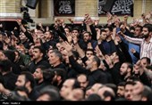 اولین شب مراسم عزاداری سید و سالار شهیدان(ع) در حسینیه امام خمینی(ره)