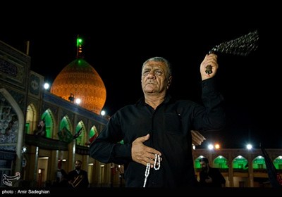 مراسم عزاداری شب هفتم محرم در حرم مطهر حضرت شاهچراغ (ع)