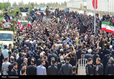 وداع باشکوه با دو سرباز شهید فراجا در رباط‌کریم