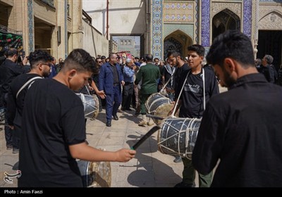 وداع باشکوه با شهید محمد منصوری در حرم مطهر حضرت شاهچراغ (ع)