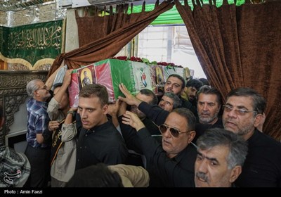 وداع باشکوه با شهید محمد منصوری در حرم مطهر حضرت شاهچراغ (ع)