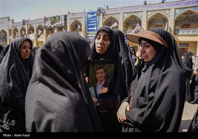 وداع باشکوه با شهید محمد منصوری در حرم مطهر حضرت شاهچراغ (ع)