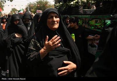 تشییع پیکرشهید محمد مهدی مهدی پور در قزوین