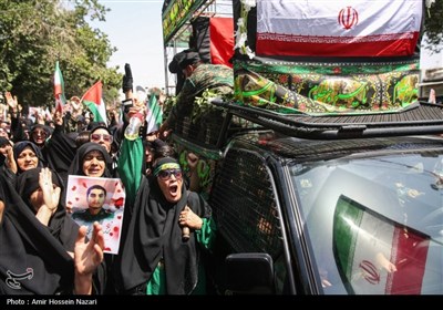 تشییع پیکرشهید محمد مهدی مهدی پور در قزوین