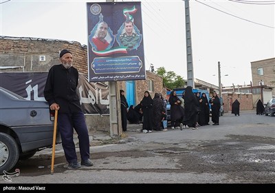 مراسم گرامیداشت شهدای روستای سرای شهرستان اسکو