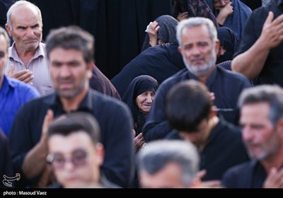 مراسم گرامیداشت شهدای روستای سرای شهرستان اسکو