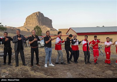 مراسم گرامیداشت شهدای روستای سرای شهرستان اسکو
