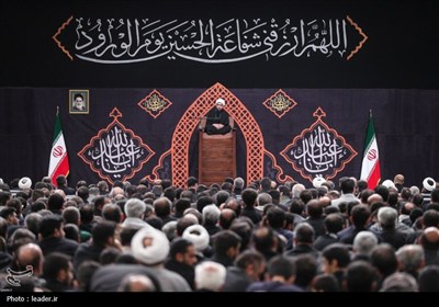 عزاداری شب هشتم محرم در حسینیه امام خمینی(ره)