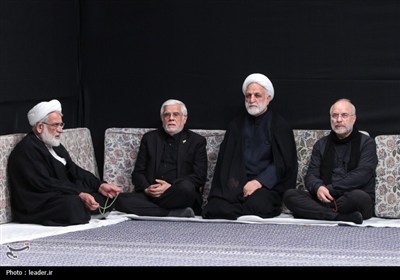 عزاداری شب هشتم محرم در حسینیه امام خمینی(ره)