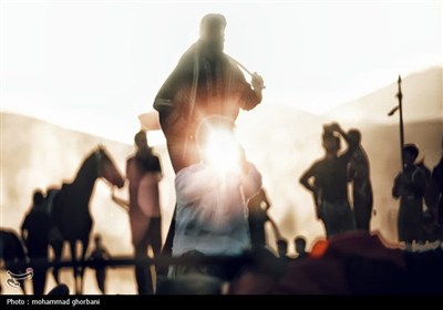 بازسازی باشکوه واقعه عظیم عاشورا در شهر قهستان