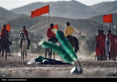 بازسازی باشکوه واقعه عظیم عاشورا در شهر قهستان