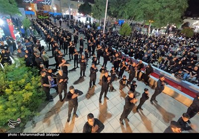 عزاداری باشکوه هیئت‌های مذهبی در میدان تاریخی ارگ کرمان