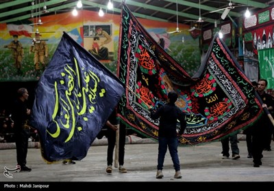 گلستان شهدای اصفهان میزبان عزادارن حسینی