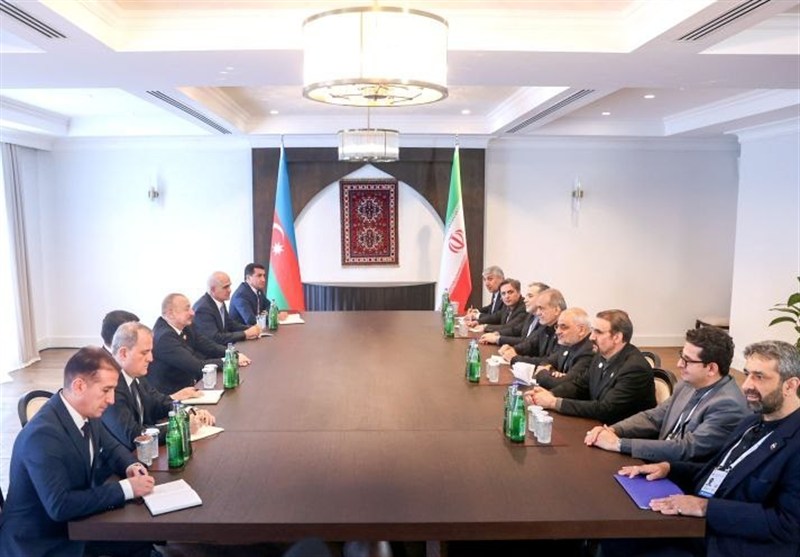 پزشکیان و الهام علیاف با یکدیگر دیدار و گفتگو کردند
