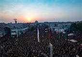 تجمع بزرگ عاشورائیان یزد در حسینیه امیرچقماق برگزار شد
